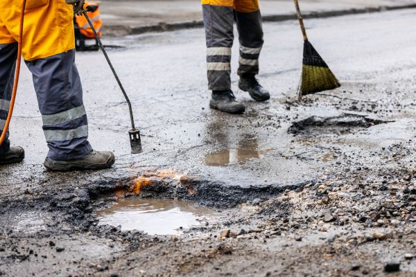 Cost of Gravel Pothole Repair in Stow